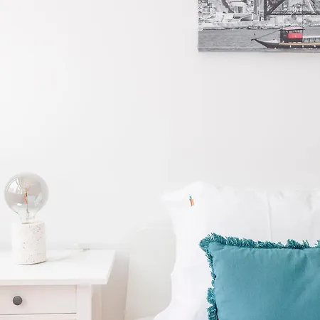Liiiving In - Sunny Santa Catarina Appartement *
